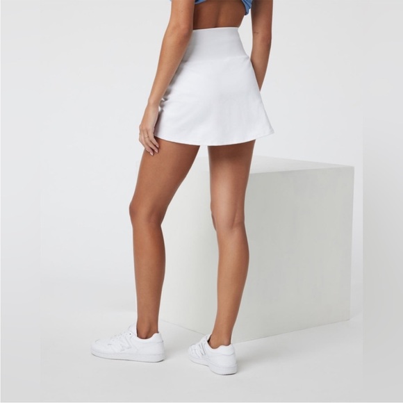 Vuori Volley Mini Tennis Skirt - Picture 4 of 11